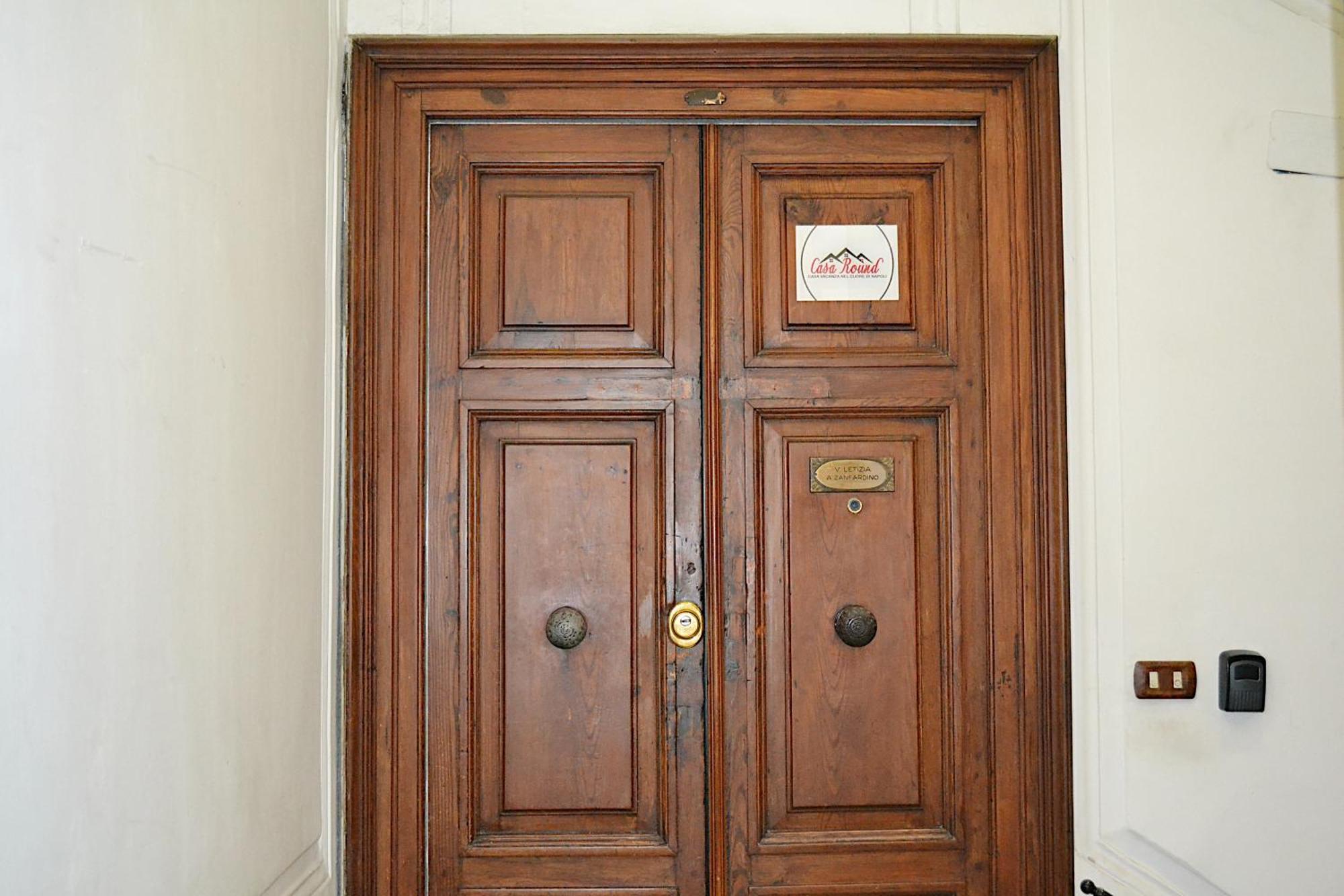 Casa Round * Neapel